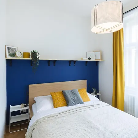 Beautiful Cozy Apartment For 2 People Prague Exterior photo