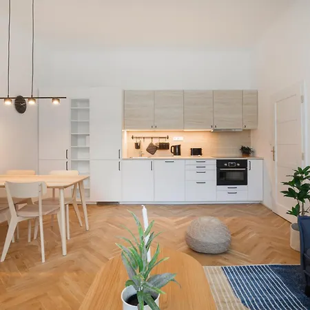 Beautiful Cozy Apartment For 2 People Prague Exterior photo
